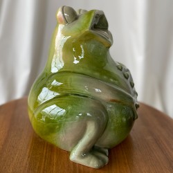 Grenouille moyenne "Love is all"