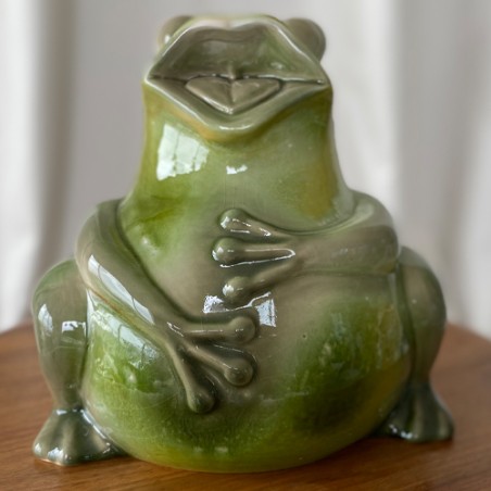 Grenouille moyenne "Love is all"